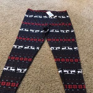 NWT Winter themed leggings